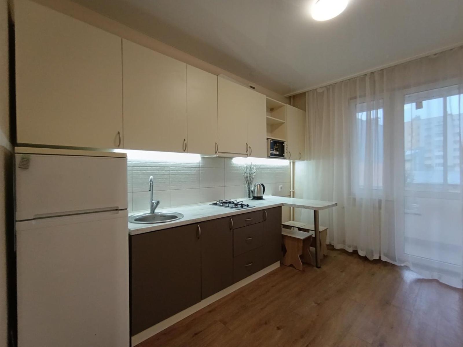 Квартира З Ремонтом Між Залізничним Вокзалом І Центром Lviv Buitenkant foto
